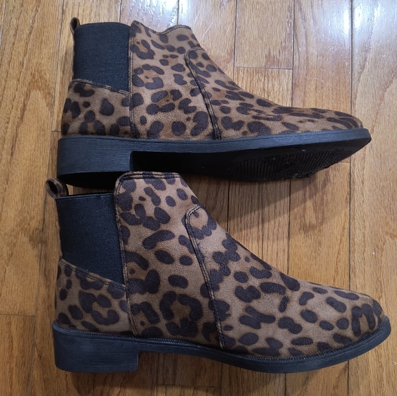Leopard print ankle boots, size 8, dark brown/black - Picture 4 of 6